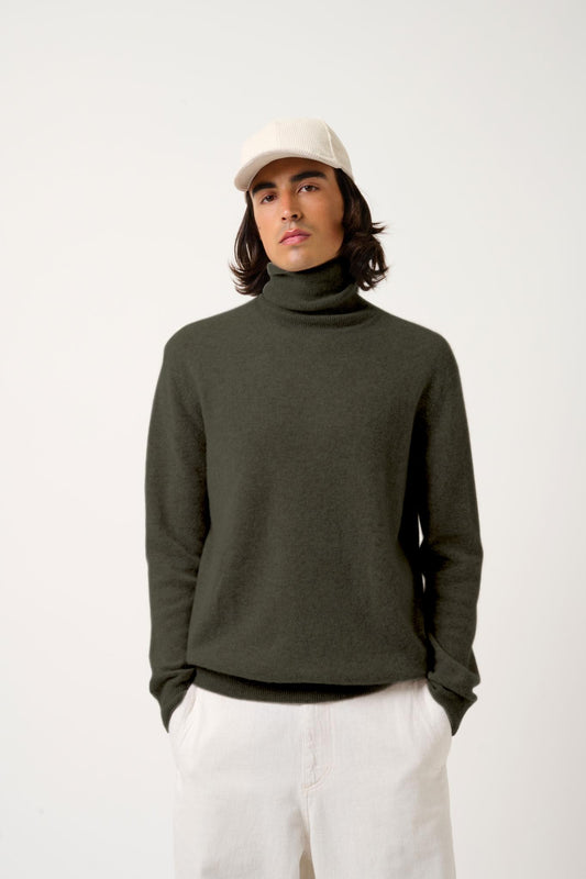 BANGE khaki turtleneck sweater 100% cashmere