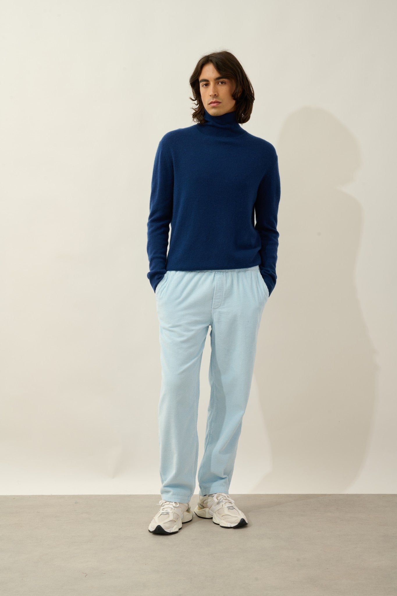 bange pull col roulé minuit 100% cachemire