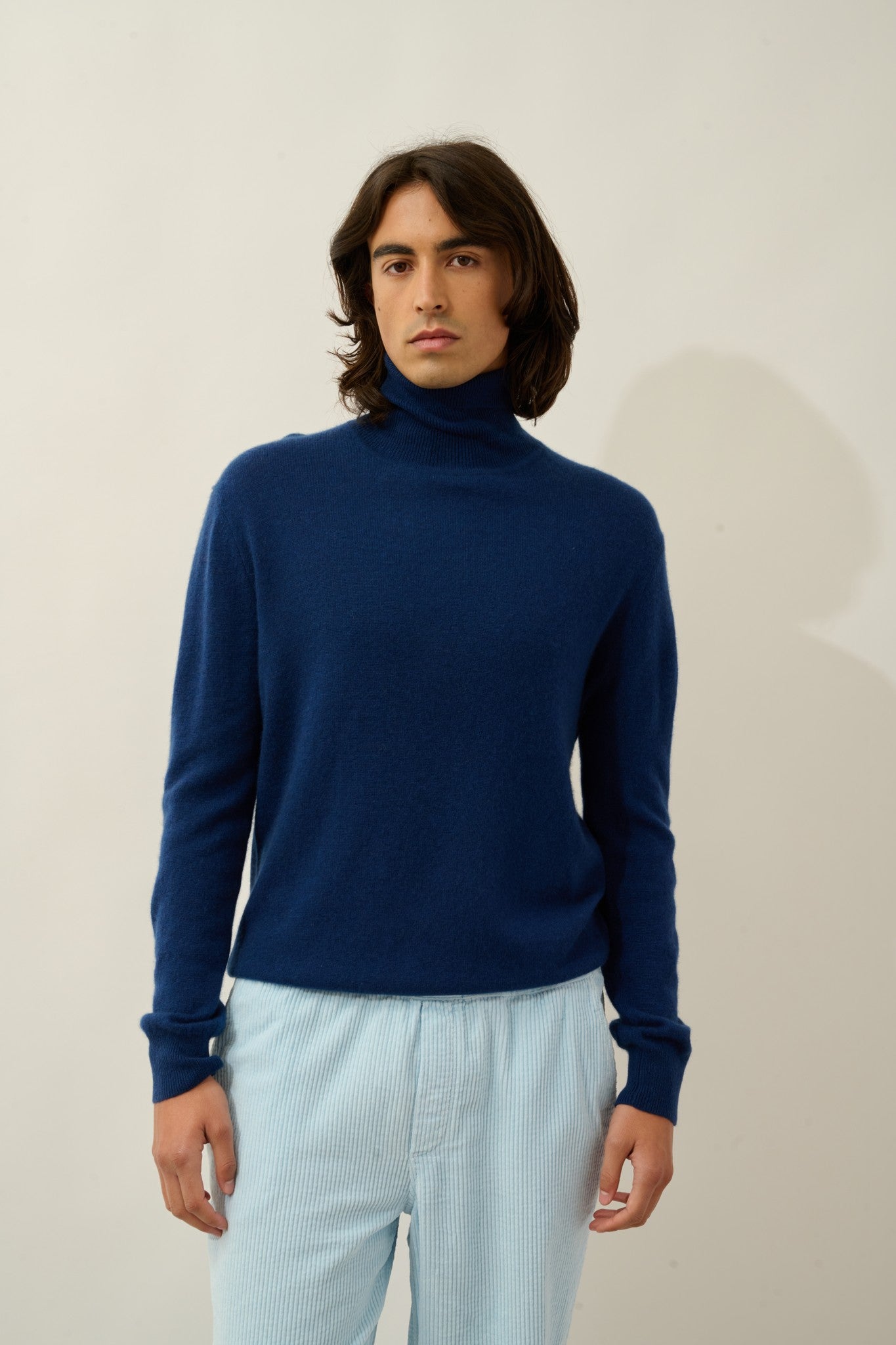 bange pull col roulé minuit 100% cachemire