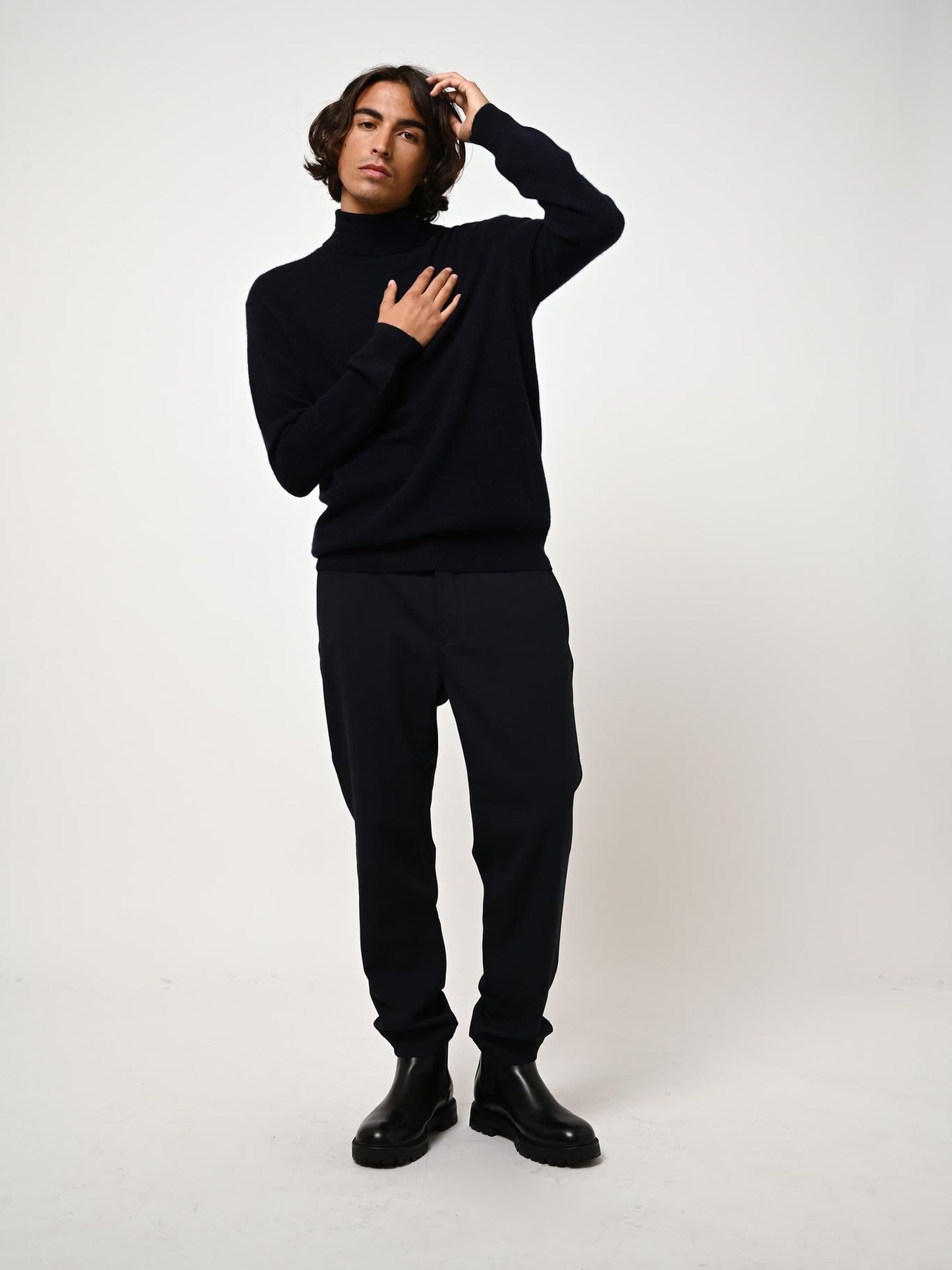 BANGE pull col roulé navy 100% cachemire