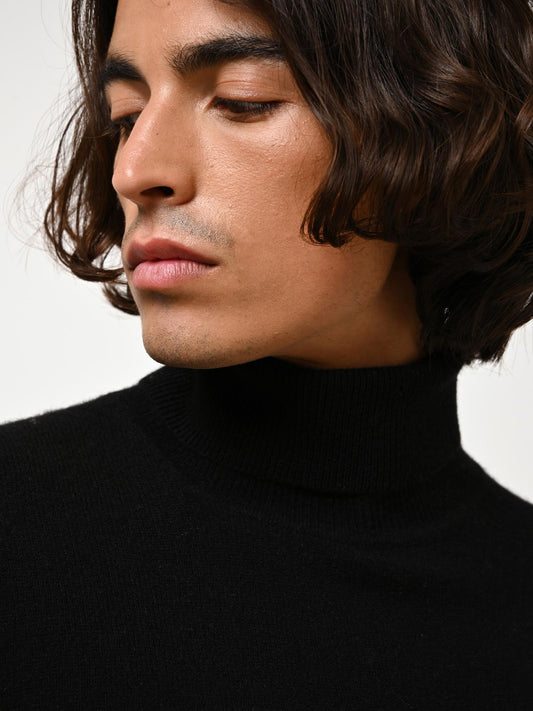 BANGE pull col roulé noir 100% cachemire