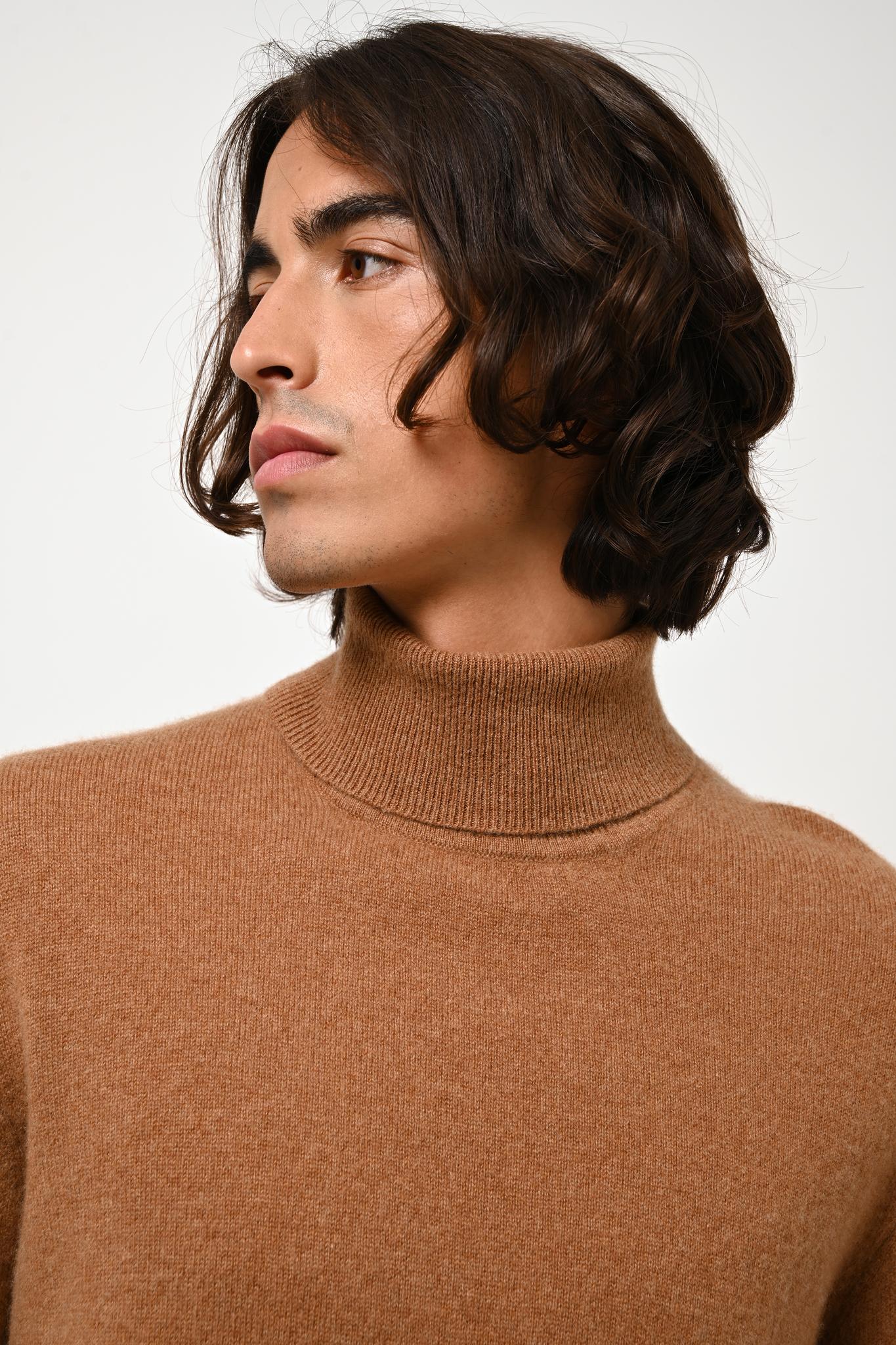 BANGE turtleneck sweater hazelnut 100% cashmere