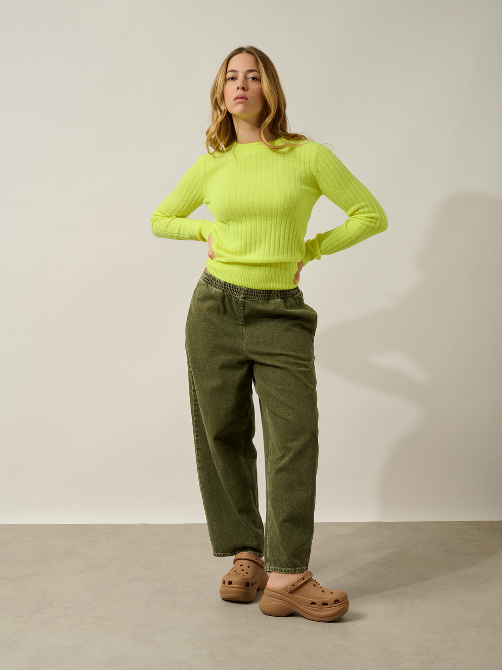 BELLA pull col rond jaune fluo 100% cachemire