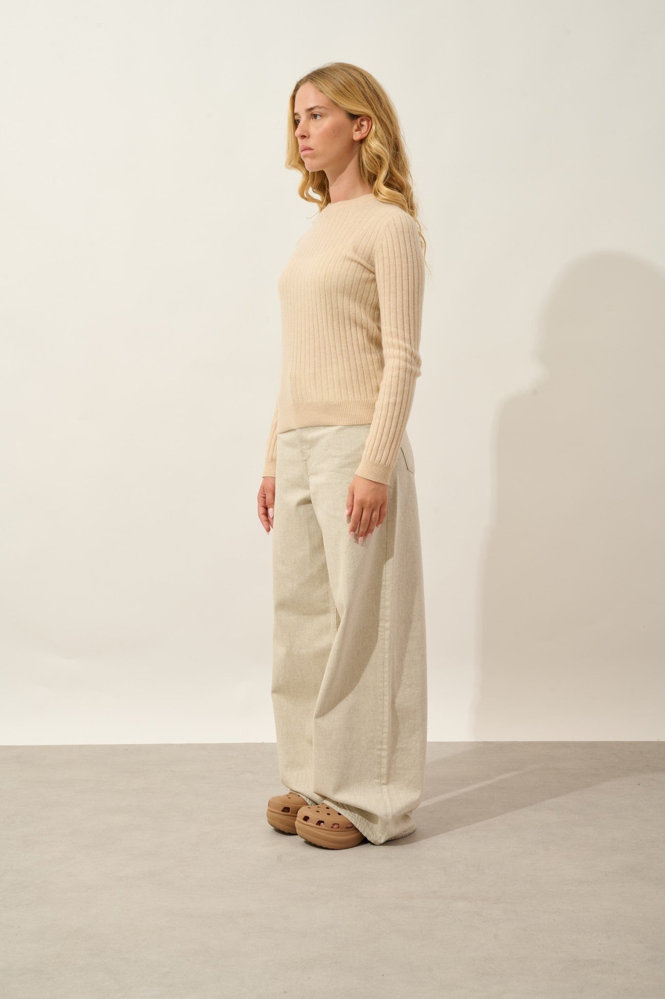 bella pull col rond sable 100% cachemire