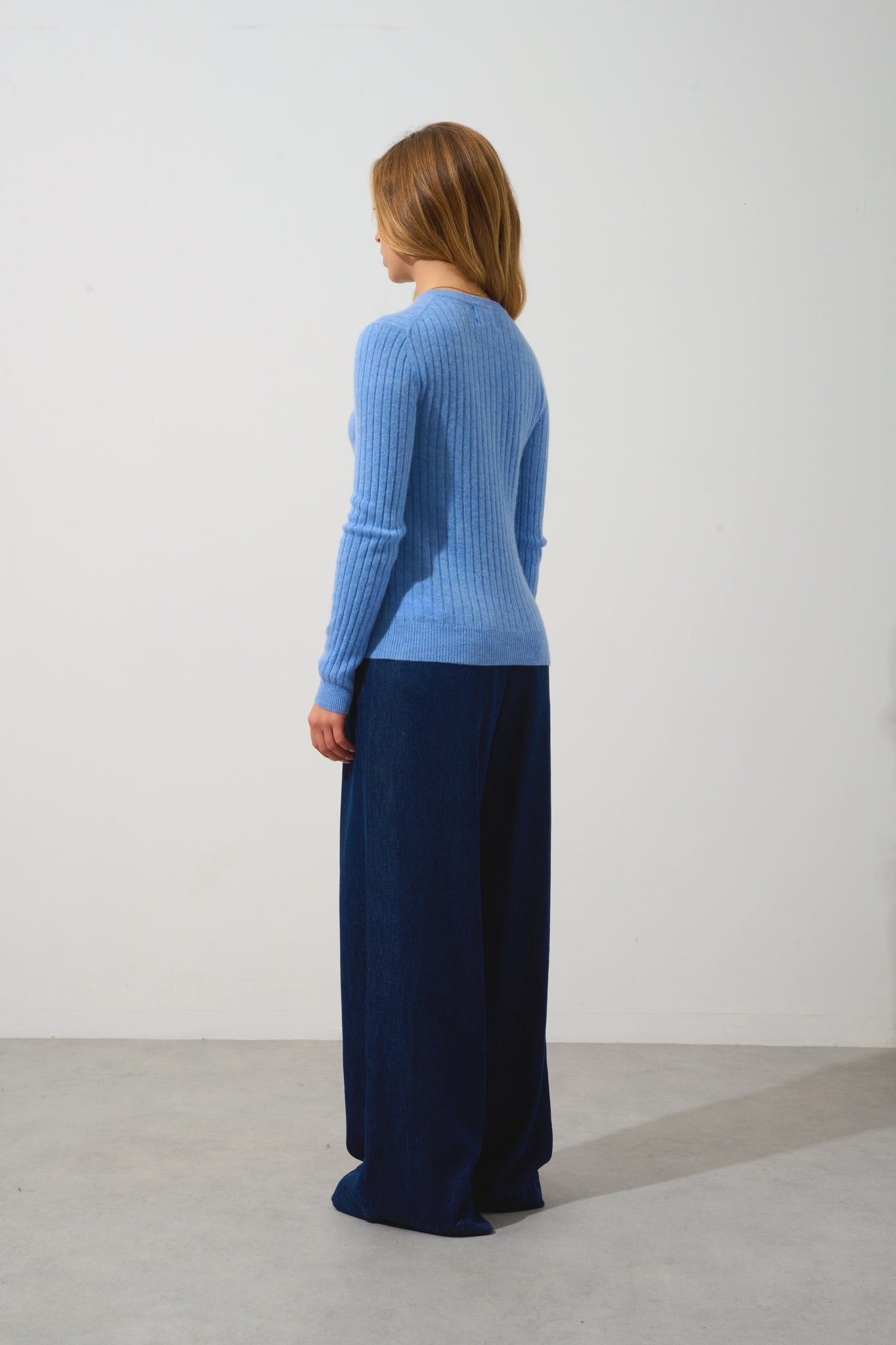 BELLA pull col rond sky 100% cachemire