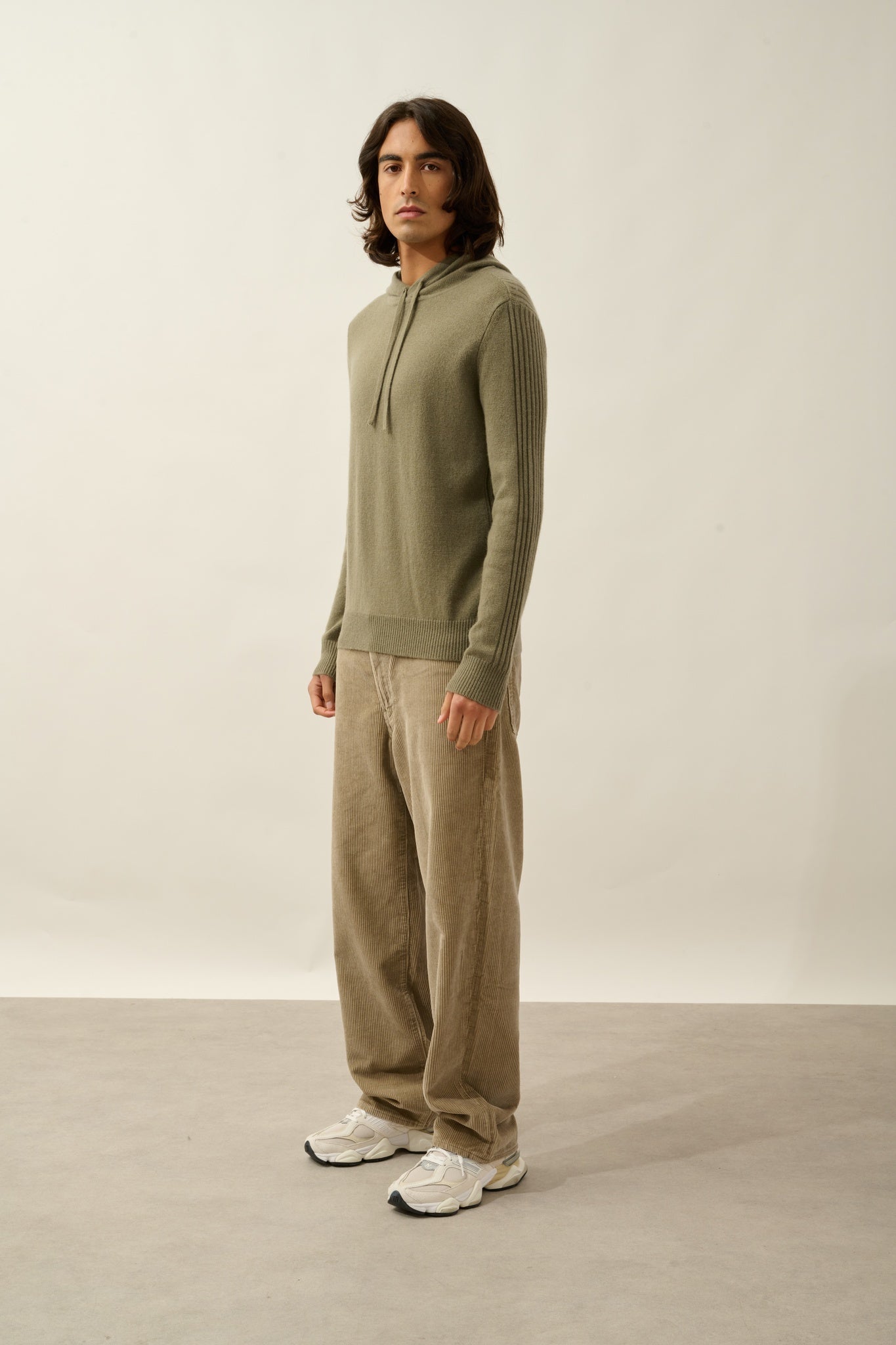 BENDT 4-thread army hoodie 100% cashmere