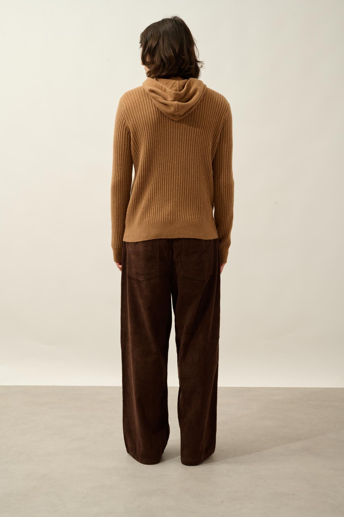 BENDT pull capuche 4 fils noisette 100% cachemire