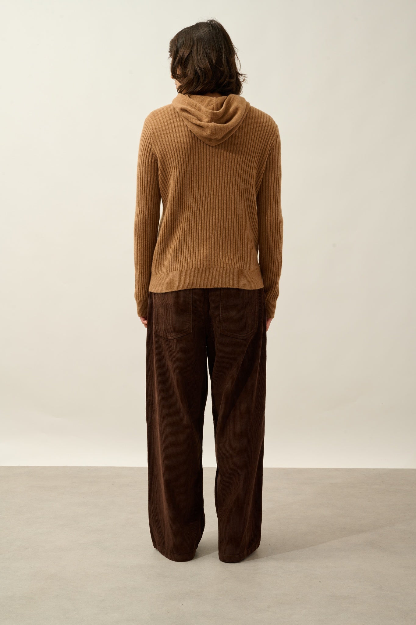 BENDT pull capuche 4 fils noisette 100% cachemire