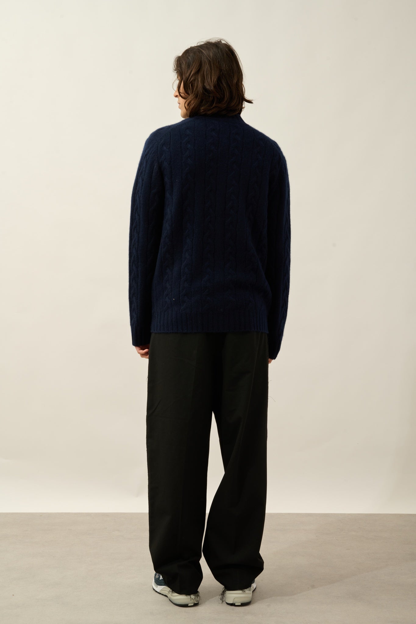 BERTIL gilet zippé col camionneur 6 fils navy 100% cachemire