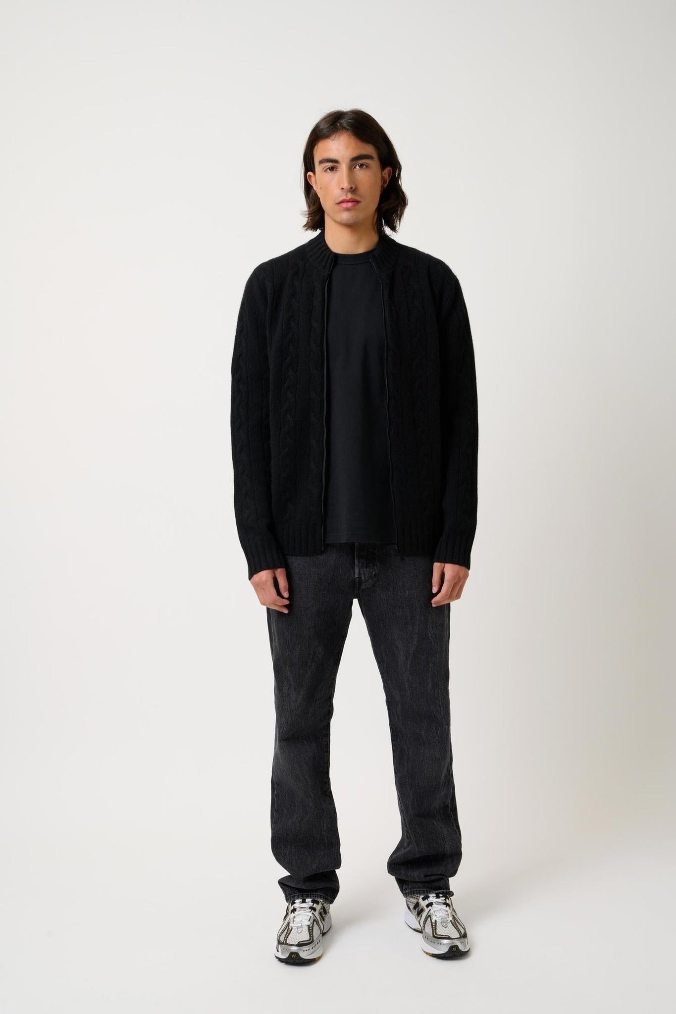 BERTIL 6-thread-count zipped cardigan in black 100% cashmere