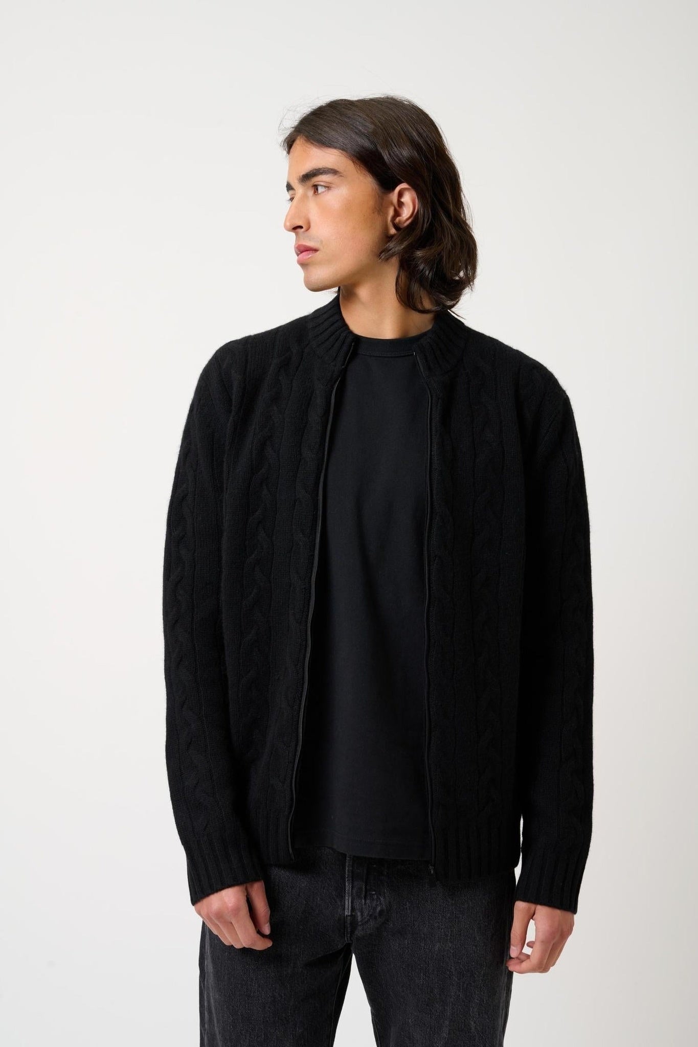 BERTIL 6-thread-count zipped cardigan in black 100% cashmere