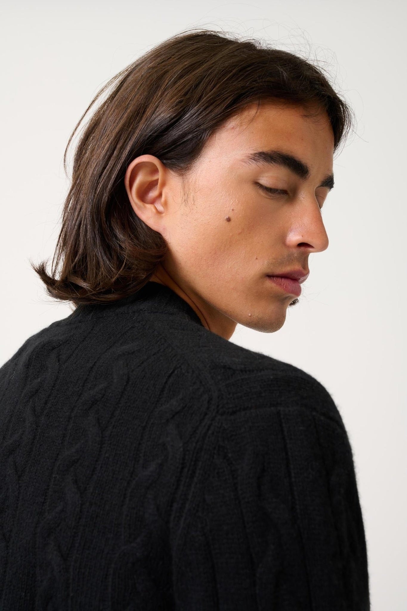 BERTIL 6-thread-count zipped cardigan in black 100% cashmere