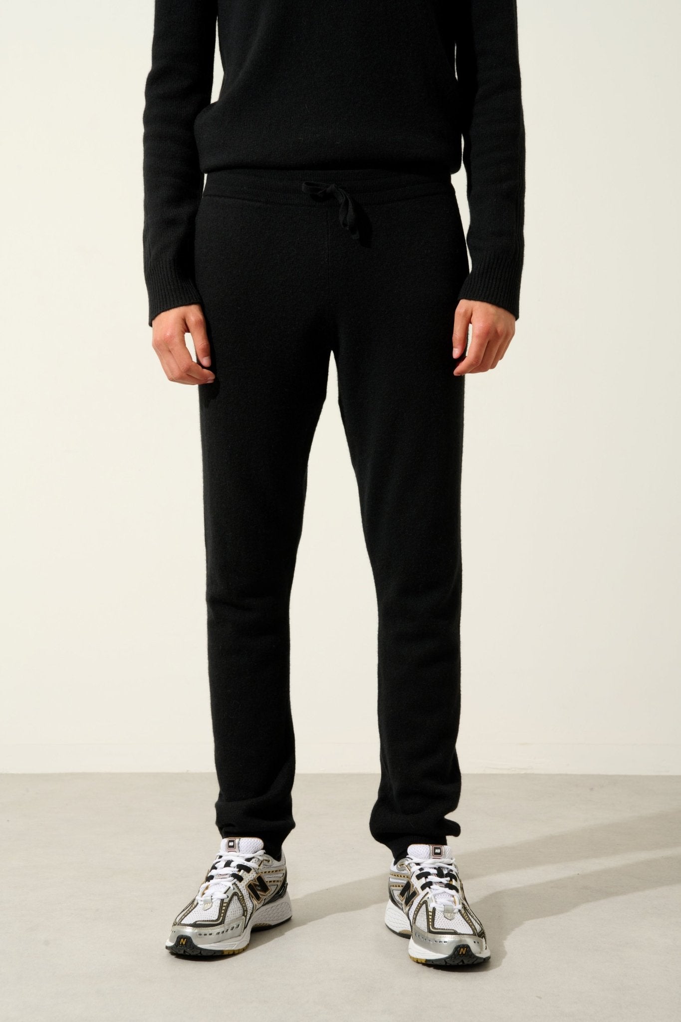 BICHET black jogging suit 100% cashmere