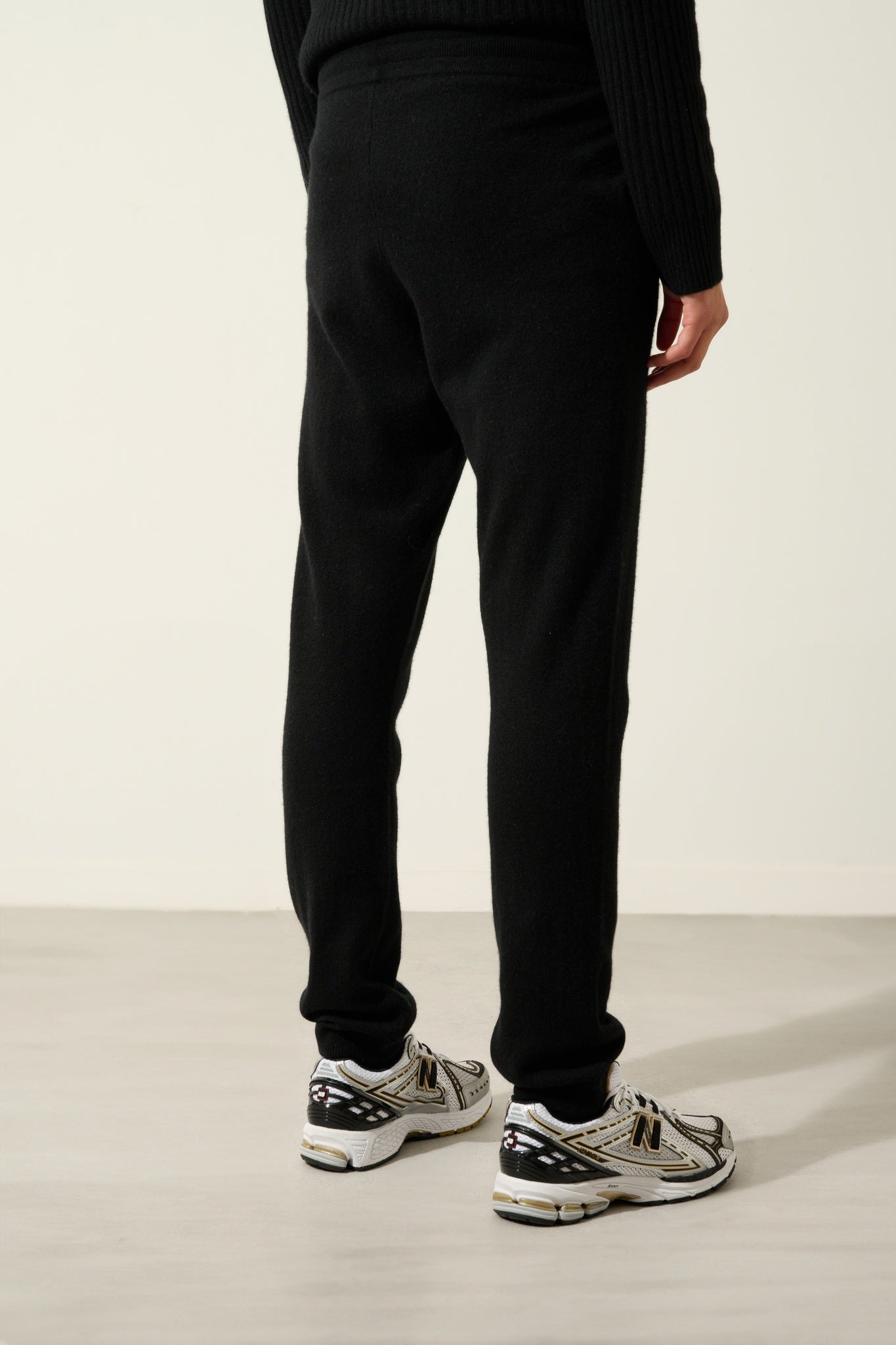 BICHET schwarze Jogginghose 100% Kaschmir