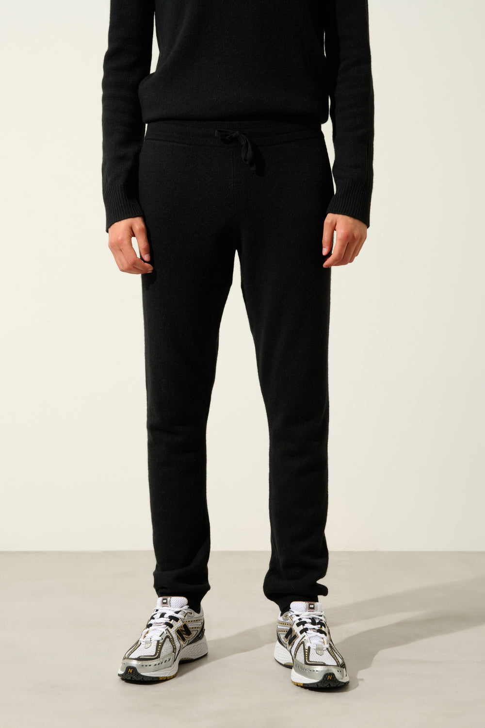 BICHET schwarze Jogginghose 100% Kaschmir