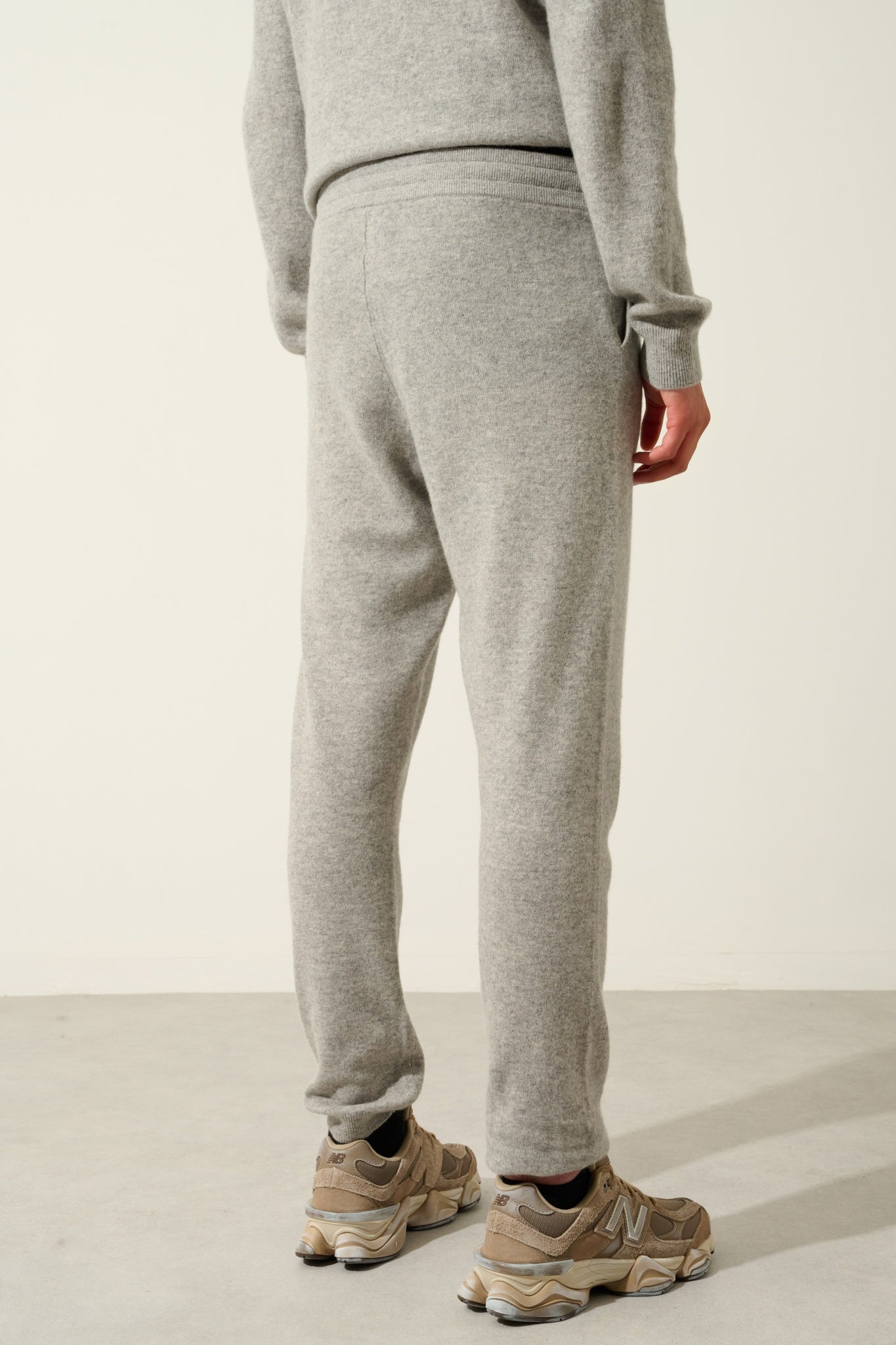 BICHET cloud jogging shades 100% cashmere