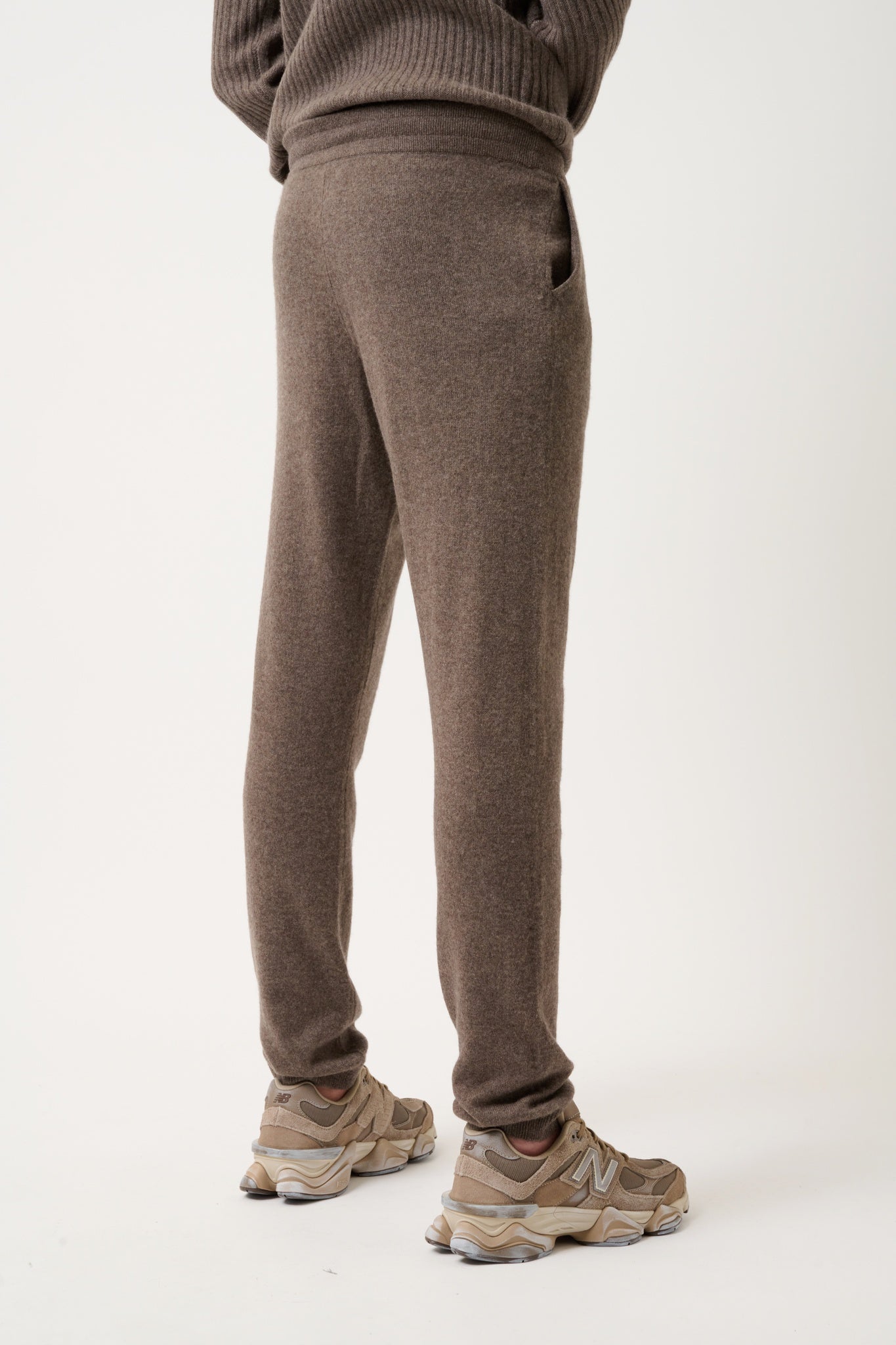 BICHET jogging taupe chiné 100% cachemire