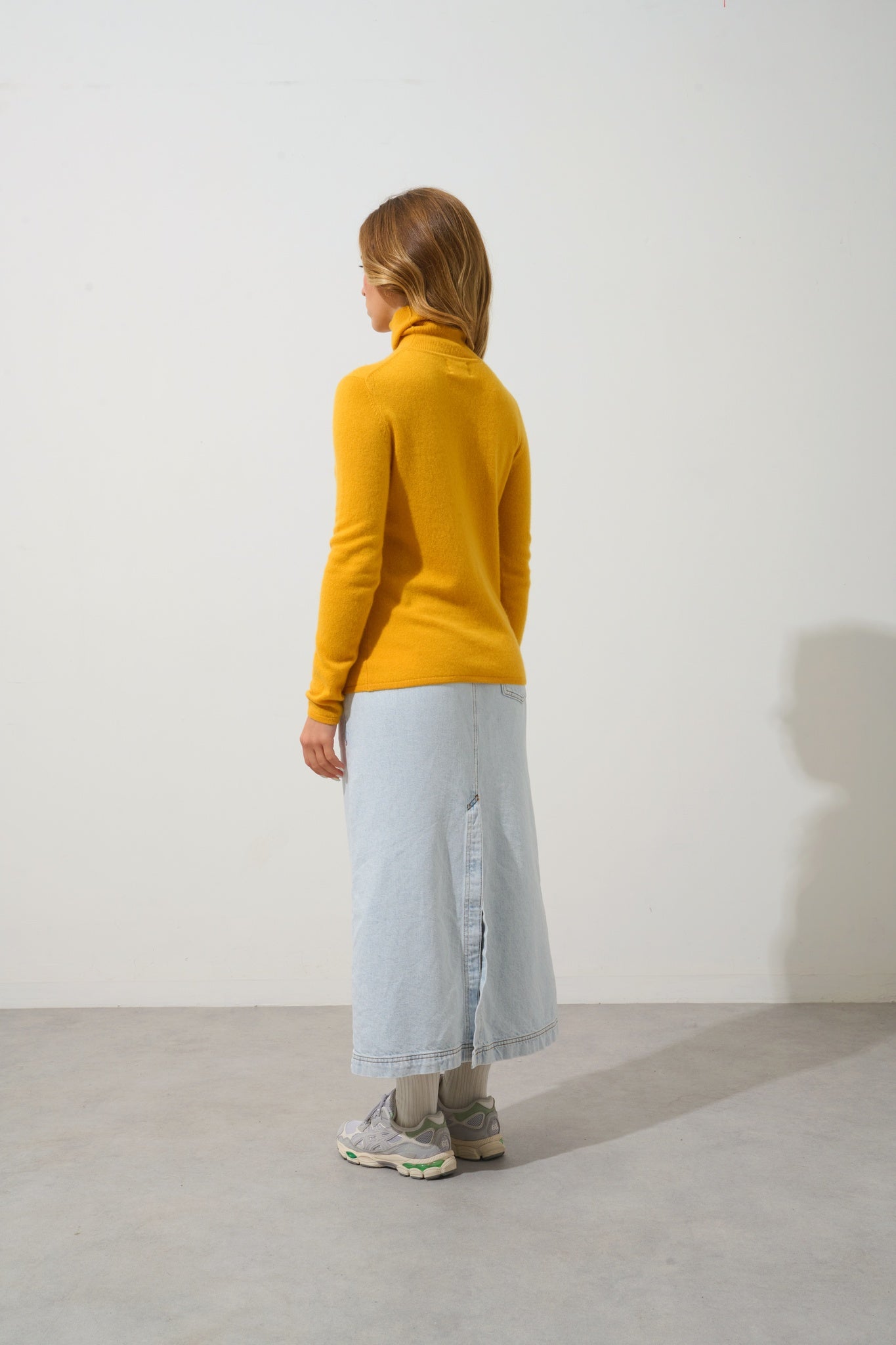 BISE Rollkragenpullover Kurkuma 100% Kaschmir