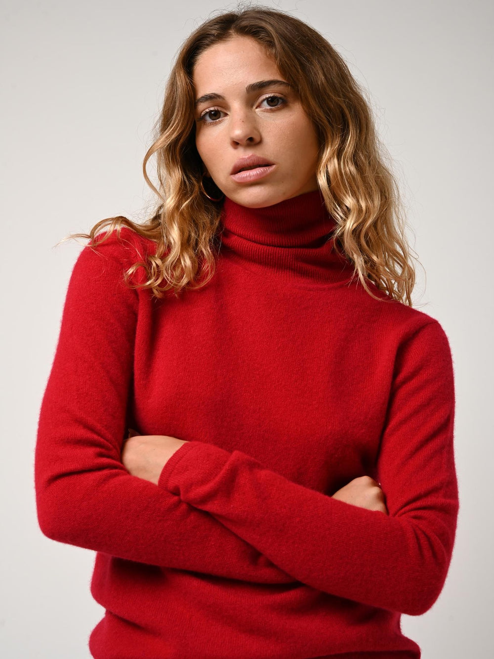 BISE raspberry turtleneck sweater 100% cashmere