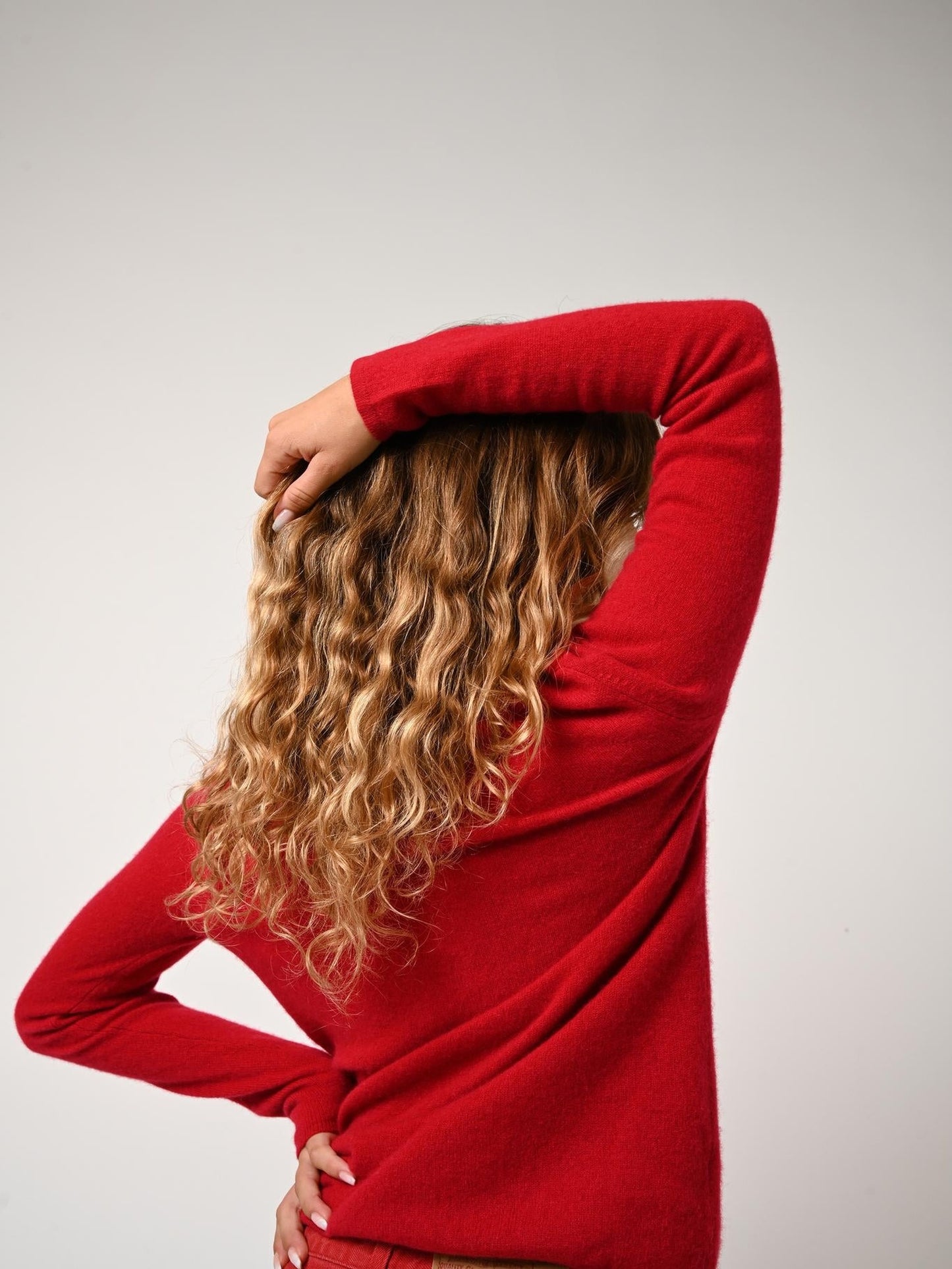 BISE raspberry turtleneck sweater 100% cashmere