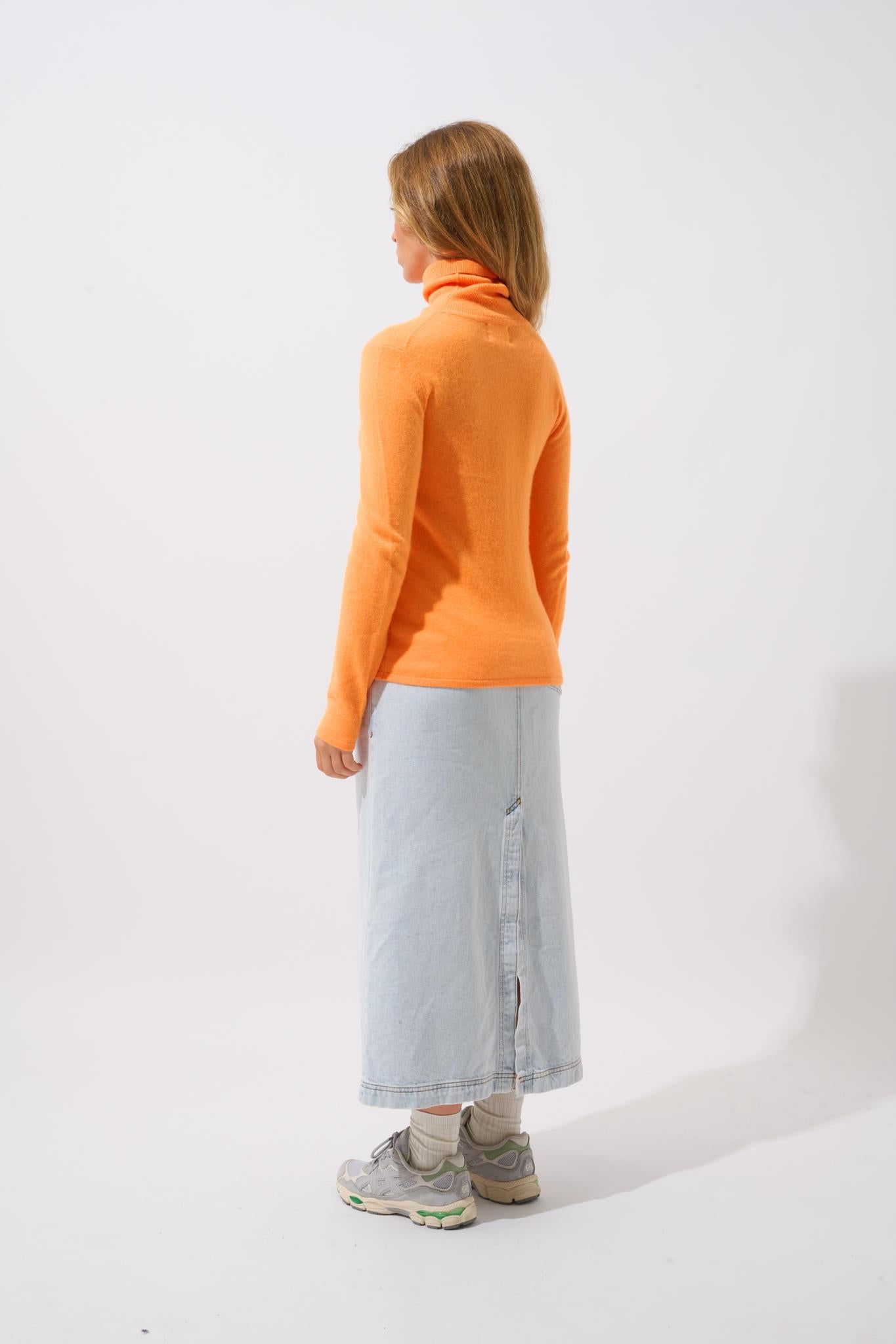 BISE Rollkragenpullover mandarine fluo 100% Kaschmir