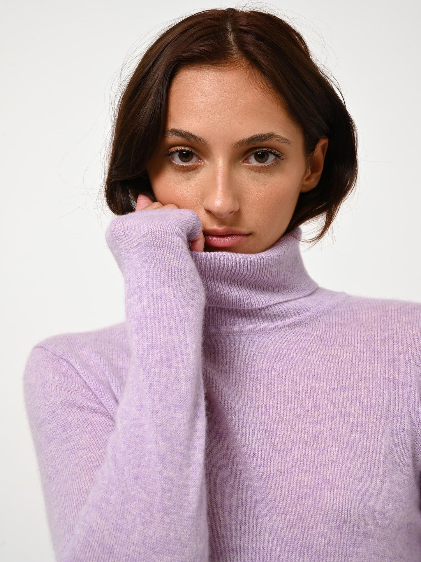 BISE mauve turtleneck sweater 100% cashmere