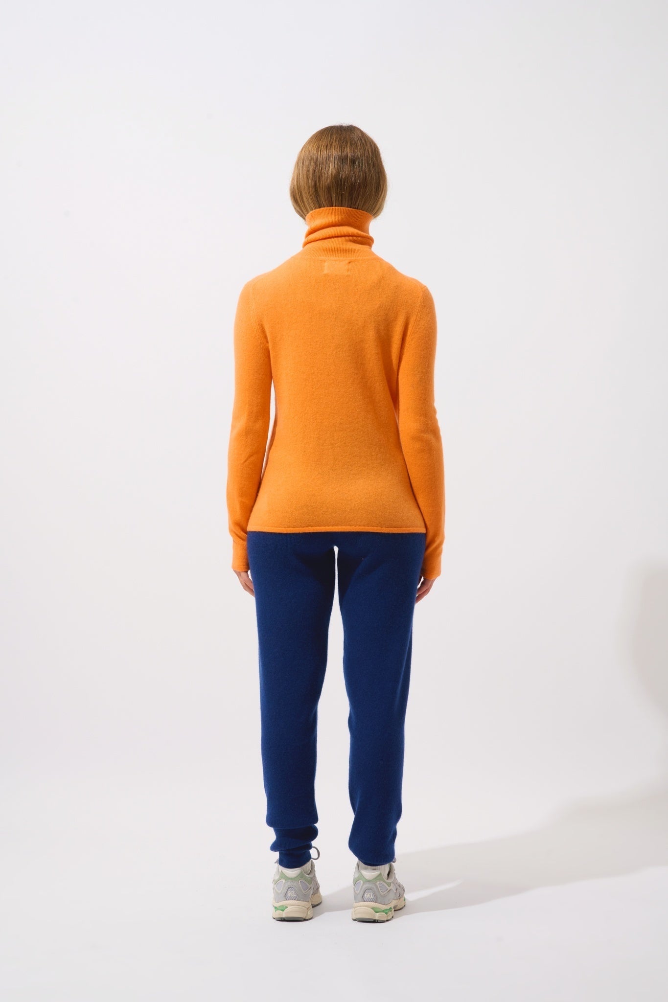 BISE melon turtleneck sweater 100% cashmere
