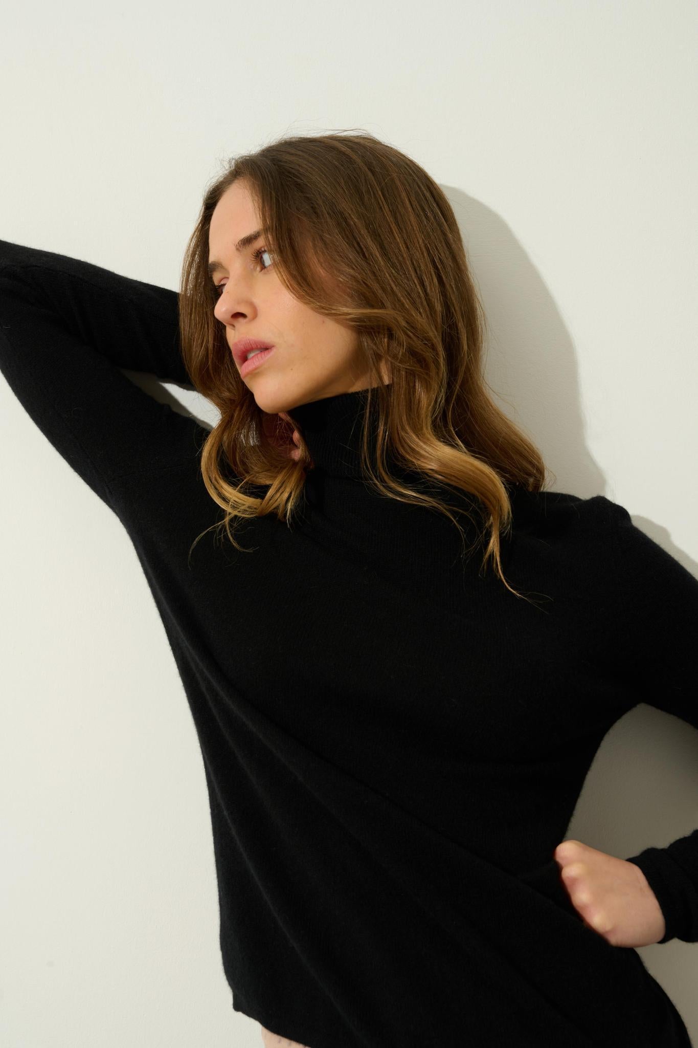 BISE Rollkragenpullover schwarz 100% Kaschmir