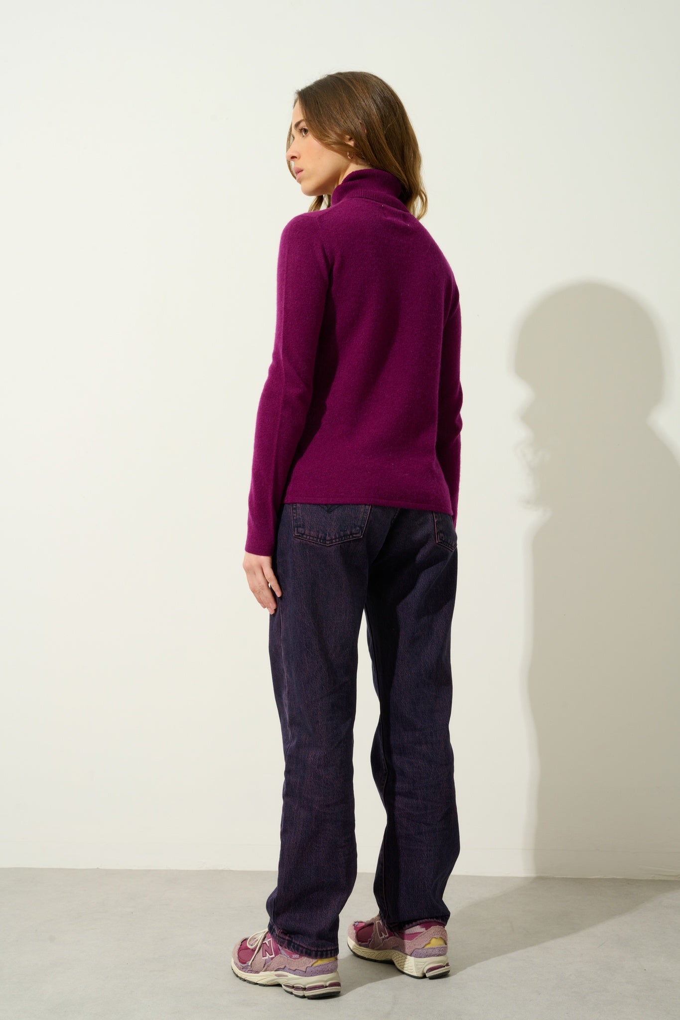 BISE plum turtleneck sweater 100% cashmere
