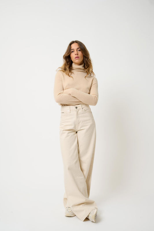 BISE sand turtleneck sweater 100% cashmere