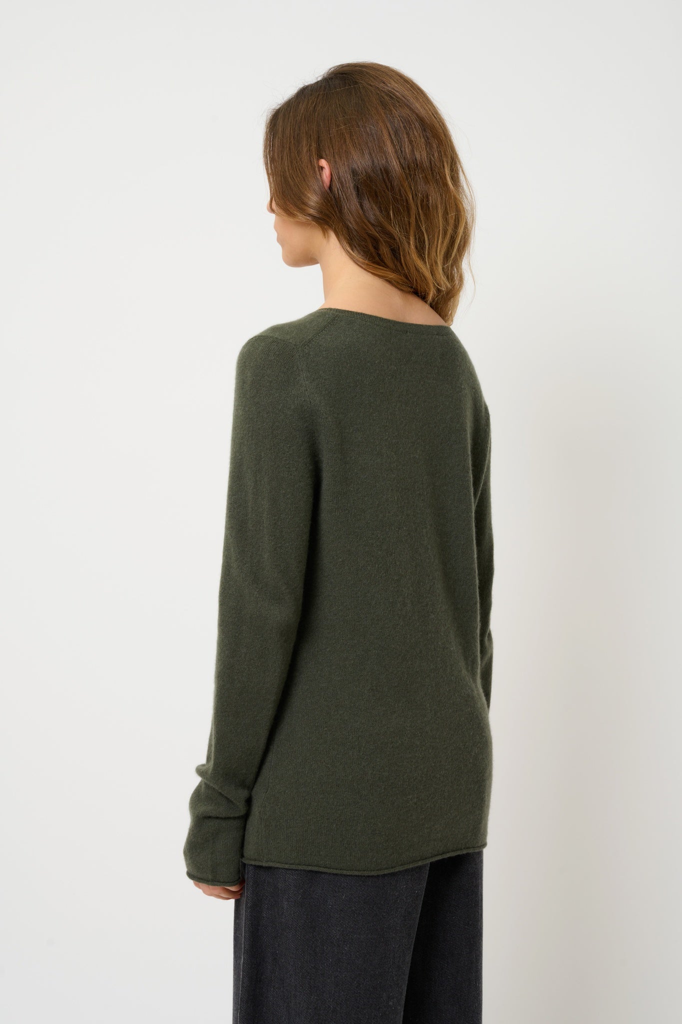 BODMIN pull col tunisien kaki 100% cachemire