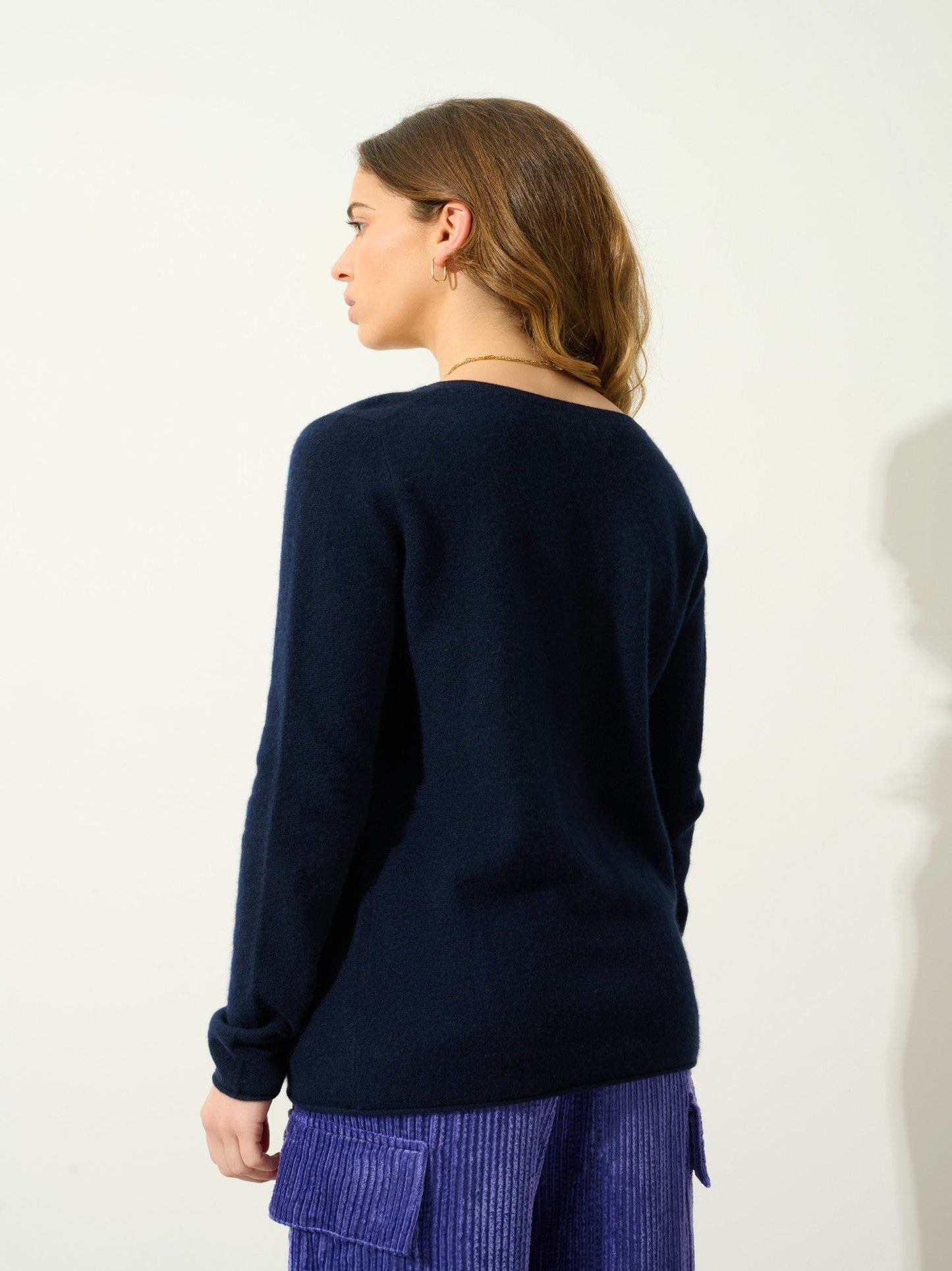 bodmin pull col tunisien navy 100% cachemire