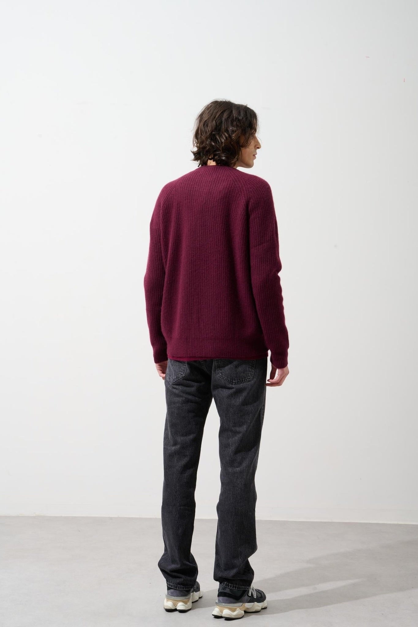 CABANES 4-thread mulberry round-neck sweater 100% cashmere