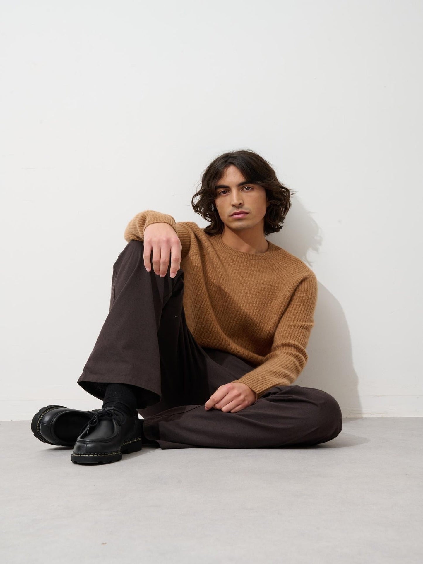 CABANES pull col rond 4 fils noisette 100% cachemire