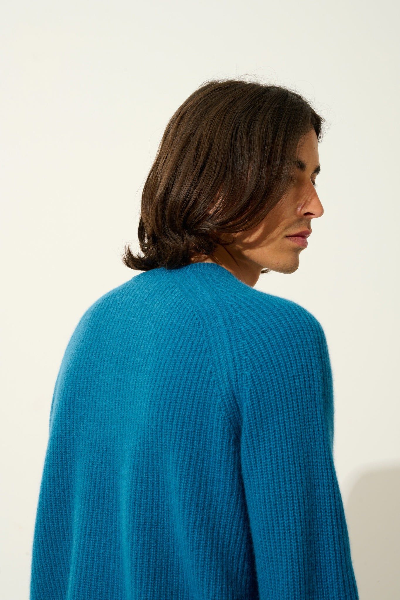 CABANES pull col rond 4 fils paon 100% cachemire