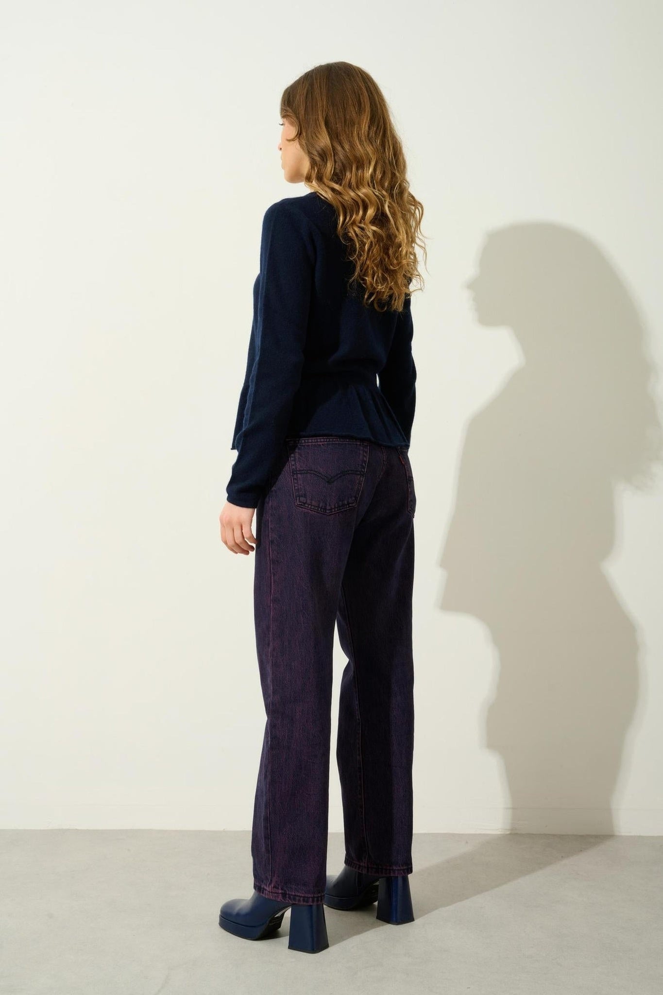 CADAIR pull col rond bas volanté navy 100% cachemire