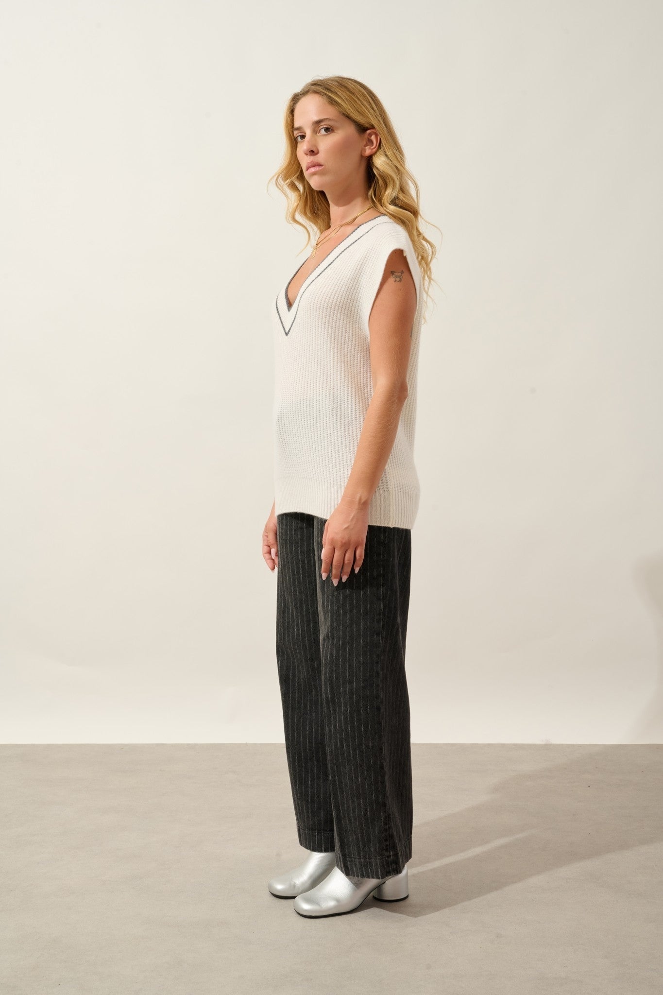 cami pull col v sans manches 4 fils bi-color neige_anthracite chiné 100% cachemire