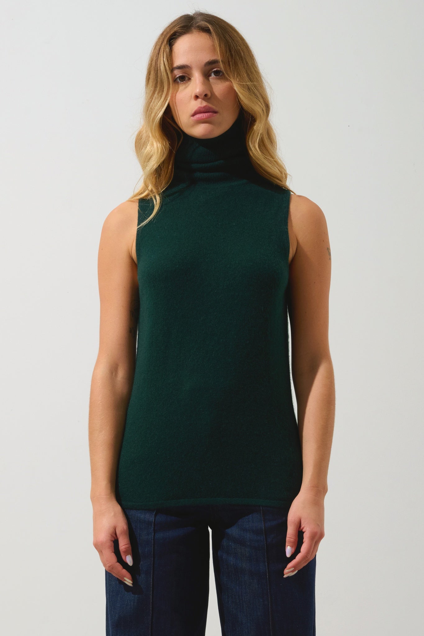 CAPUCIN ärmelloser Rollkragenpullover Zypresse 100% Kaschmir