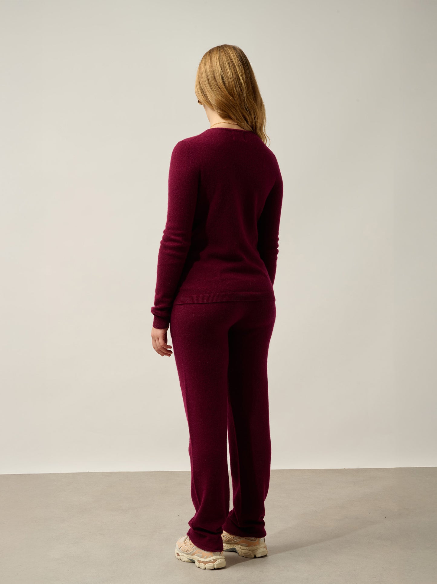 CARON Burgunder Rundhals-Cardigan 100% Kaschmir