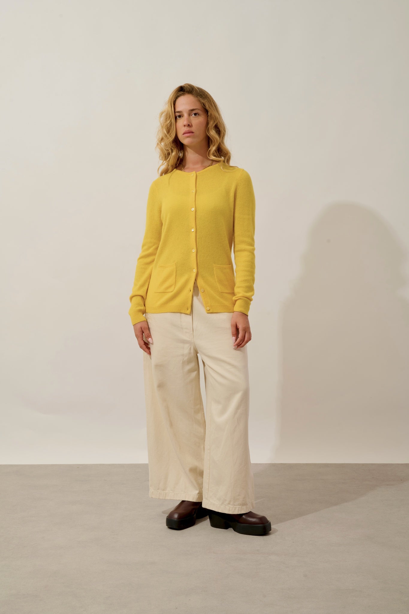 CARON cardigan col rond cédrat 100% cachemire