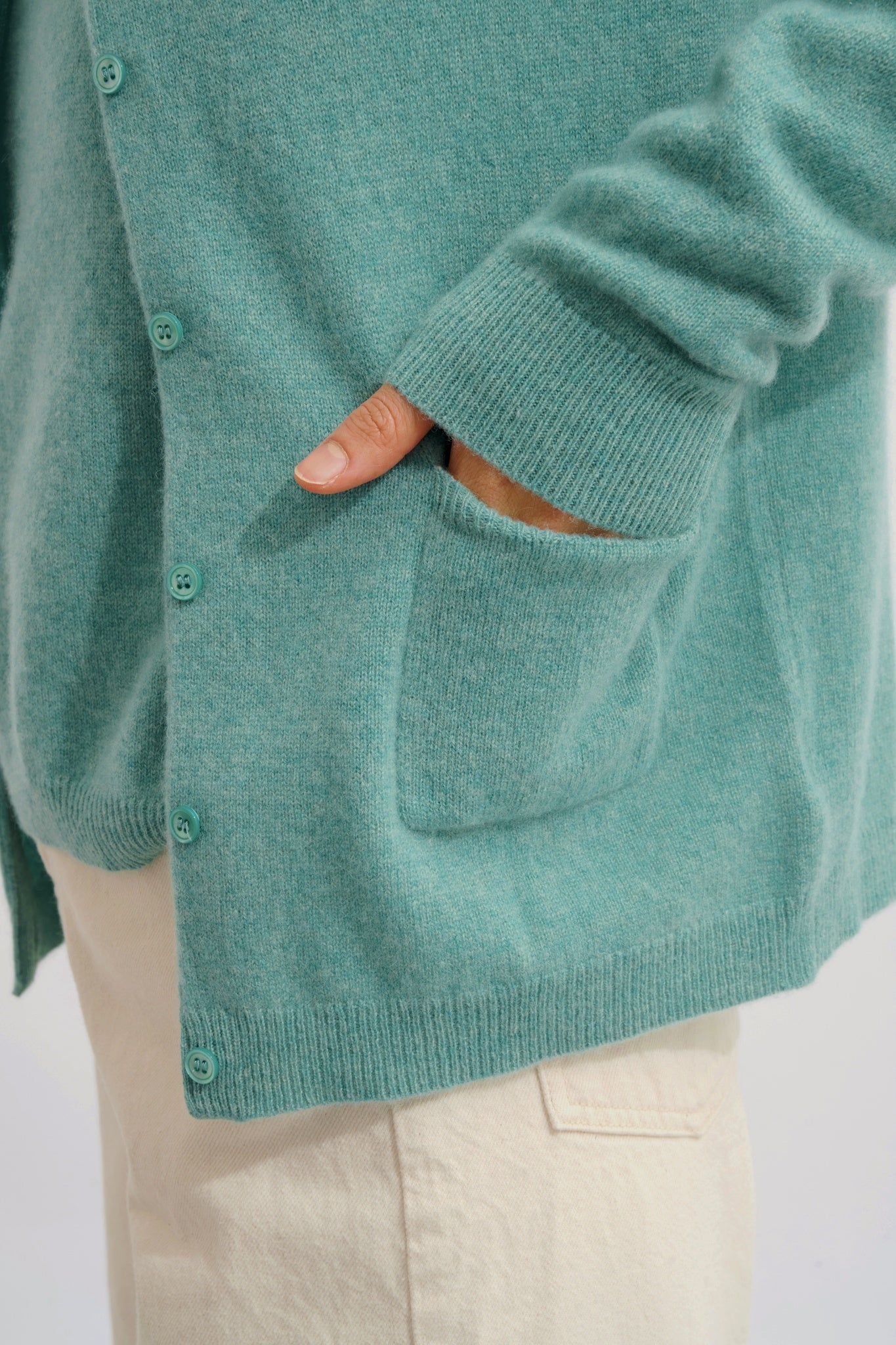 CARON cardigan col rond vert chiné 100% cachemire
