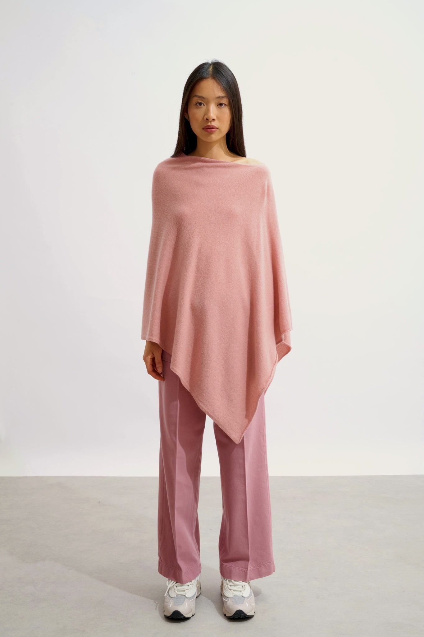 CARRA poncho rosewood 100% cashmere