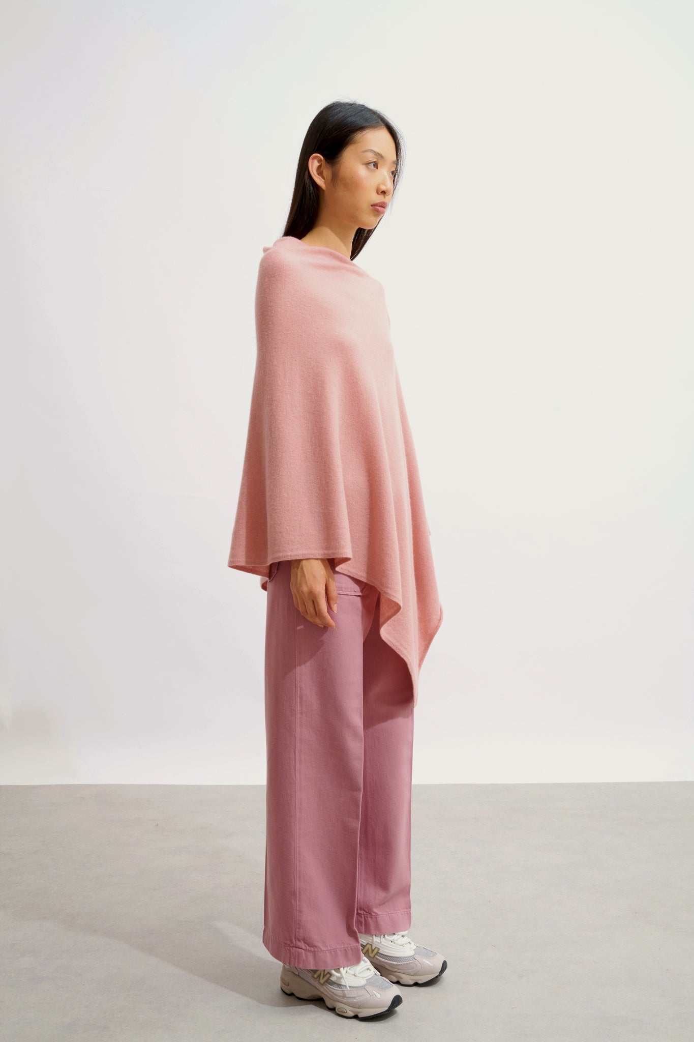CARRA poncho rosewood 100% cashmere