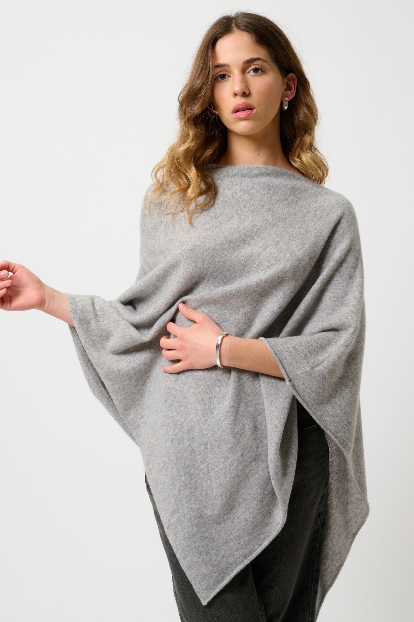 CARRA poncho nuage chiné 100% cachemire