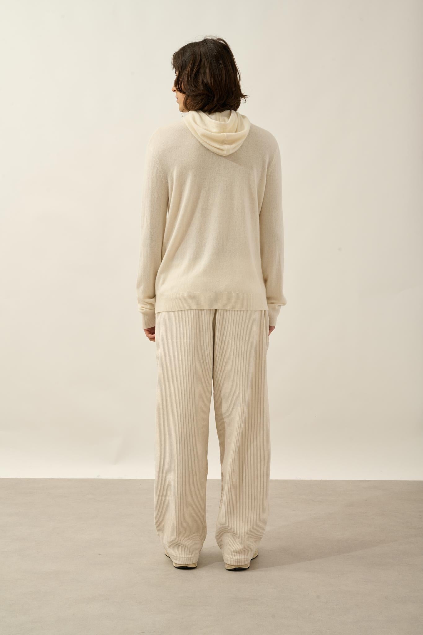 CASPER pull capuche poche kangourou ivoire 100% cachemire