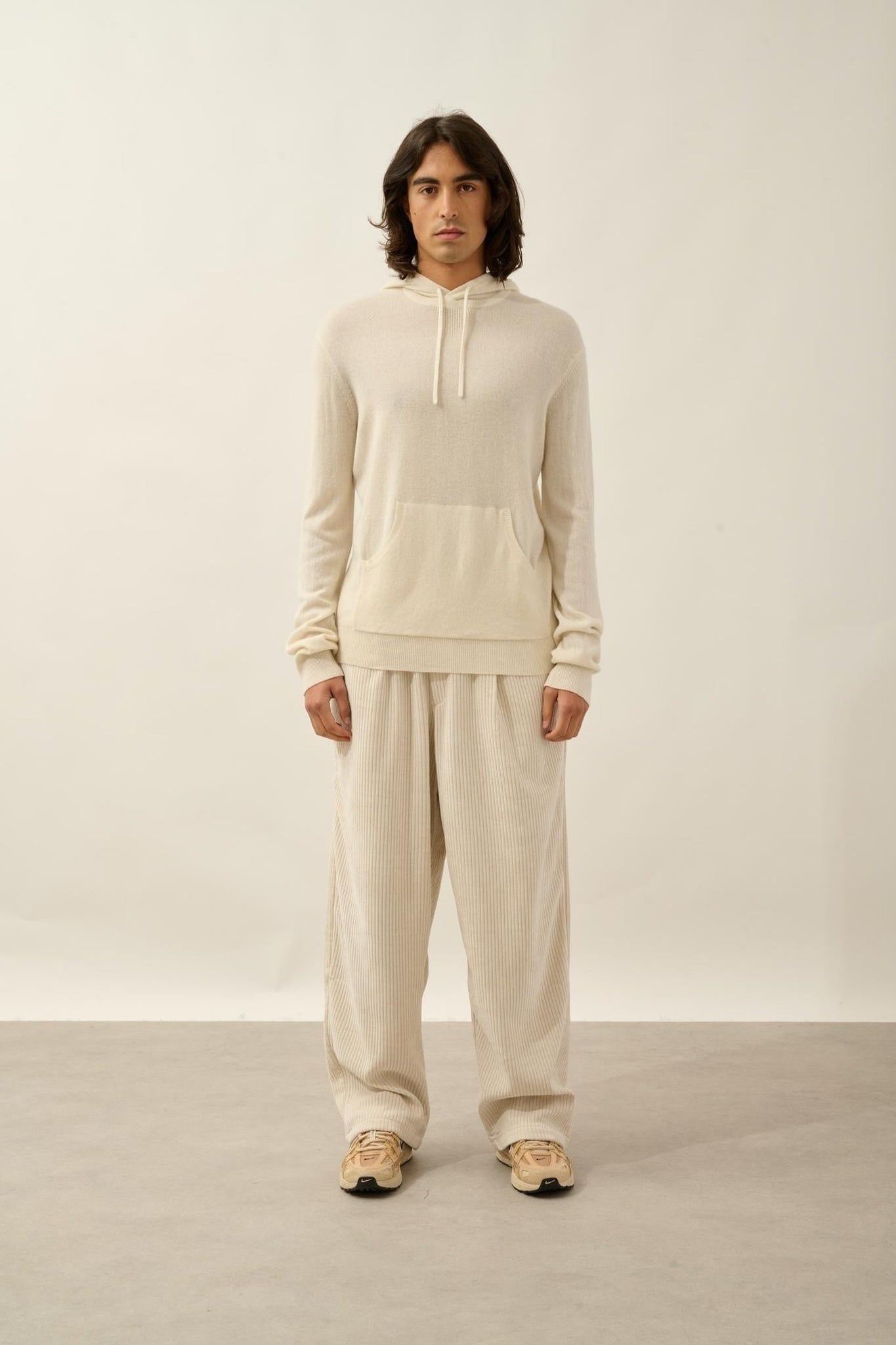 CASPER Kapuzenpullover Kängurutasche Elfenbein 100% Kaschmir