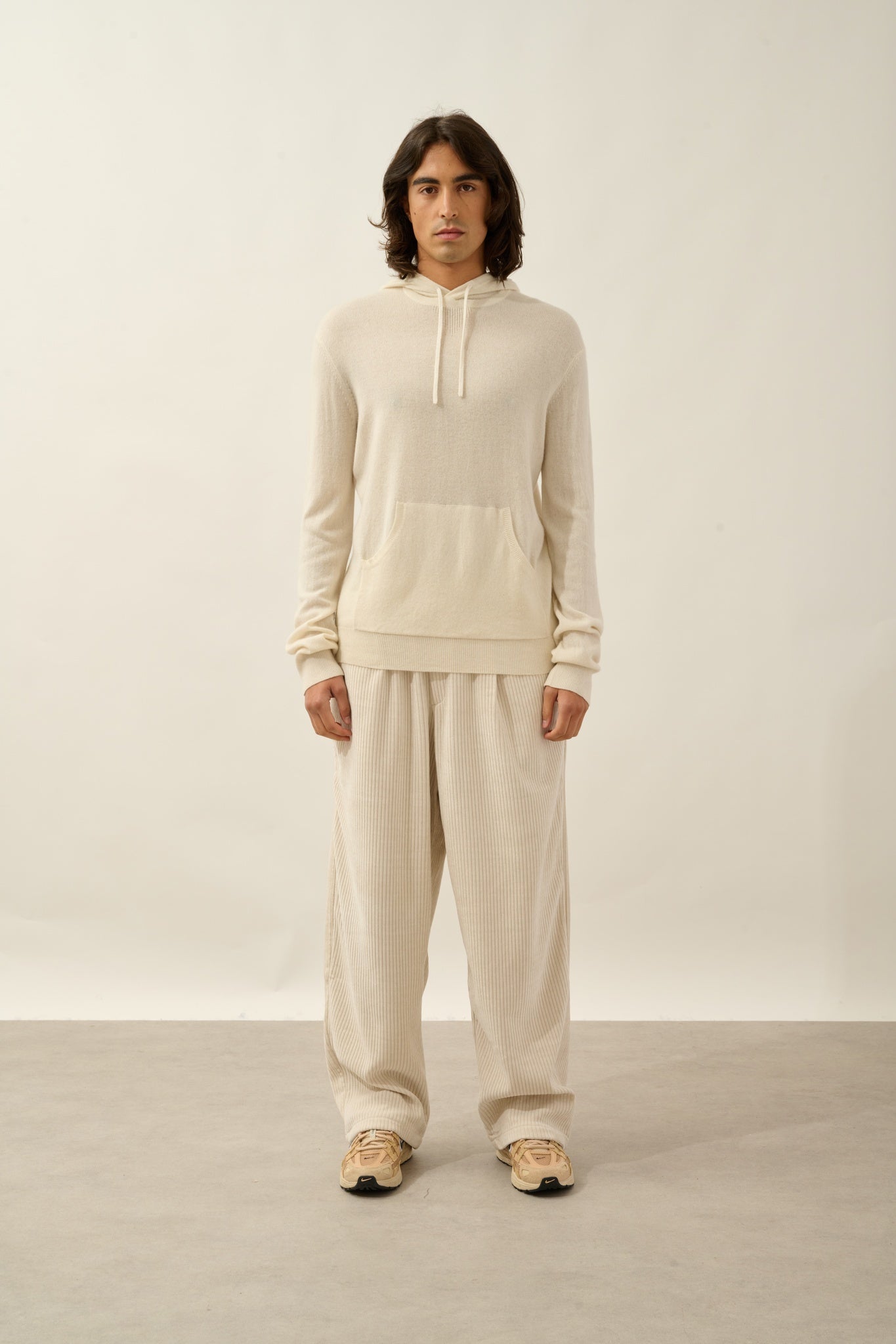 CASPER pull capuche poche kangourou ivoire 100% cachemire