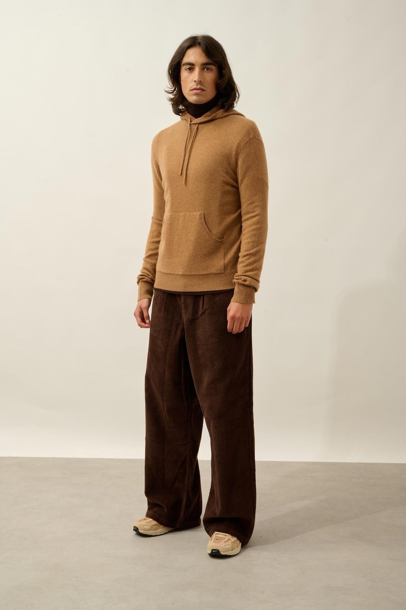 CASPER Kapuzenpullover Kängurutasche Haselnussbraun 100% Kaschmir