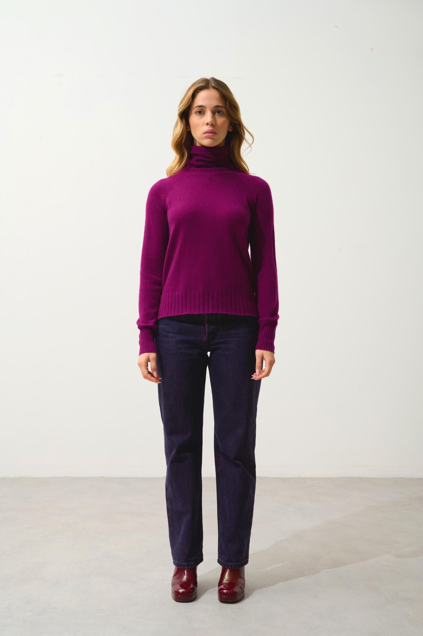 CASSY plum turtleneck sweater 100% cashmere