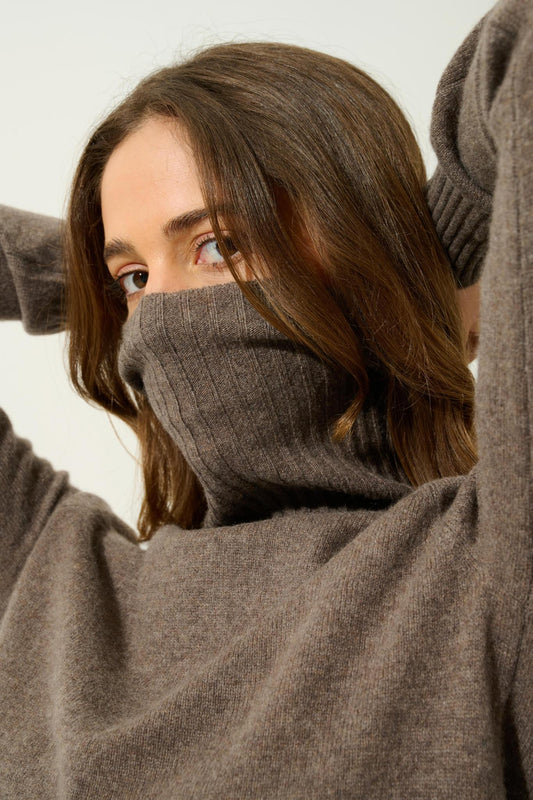 CASSY taupe mottled roll-neck sweater 100% cashmere